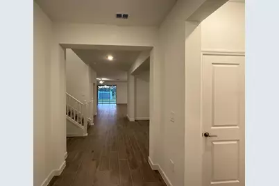 31740 Griffin Sands Lane, San Antonio, FL 33576 - Photo 13