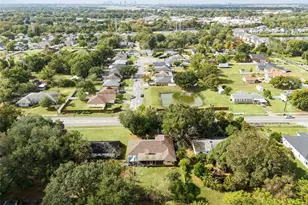 611 N Forsyth Rd, Orlando, FL 32807 - Photo 35