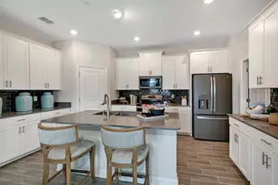 2400 Volunteer Ave, Kissimmee, FL 34744 - Photo 3