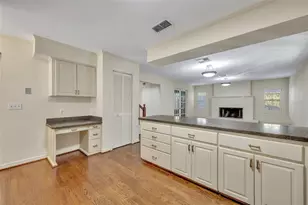 1515 Orangewood Ave, Orlando, FL 32806 - Photo 15