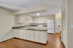 1515 Orangewood Ave, Orlando, FL 32806 - Photo 11