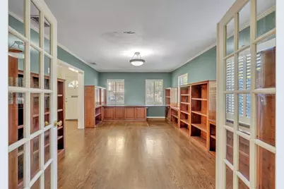 1515 Orangewood Avenue, Orlando, FL 32806 - Photo 19