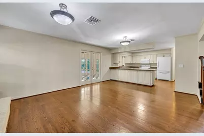 1515 Orangewood Avenue, Orlando, FL 32806 - Photo 9