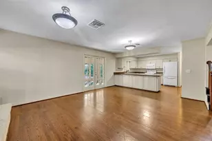 1515 Orangewood Ave, Orlando, FL 32806 - Photo 9