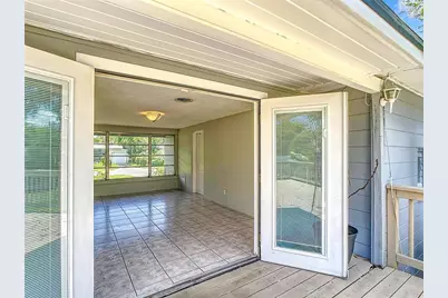 3753 Benson Avenue N, Saint Petersburg, FL 33713 - Photo 15