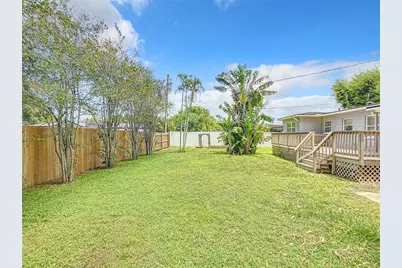 3753 Benson Avenue N, Saint Petersburg, FL 33713 - Photo 25