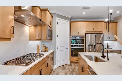 669 Junonia Boulevard, New Smyrna Beach, FL 32168 - Photo 5