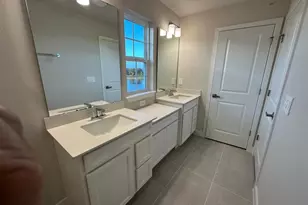 12378 Amber Creek Circle, Lakewood Ranch, FL 34211 - Photo 17