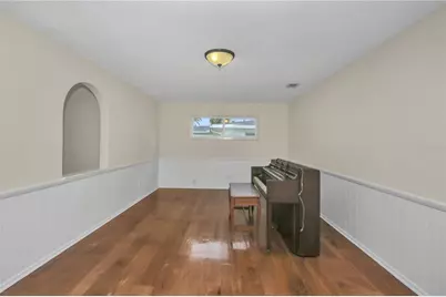 445 Desoto Drive, New Smyrna Beach, FL 32169 - Photo 7