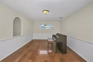 445 Desoto Dr, New Smyrna Beach, FL 32169 - Photo 7