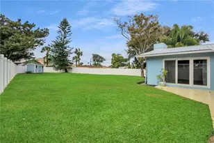 445 Desoto Dr, New Smyrna Beach, FL 32169 - Photo 27