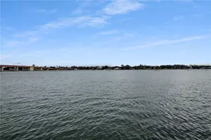 445 Desoto Dr, New Smyrna Beach, FL 32169 - Photo 33