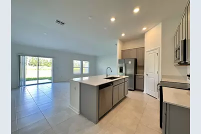 335 Loch Court, Davenport, FL 33837 - Photo 7