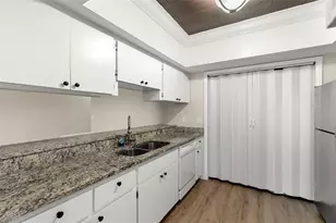 809 Golf and Sea Blvd, Apollo Beach, FL 33572 - Photo 9