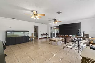 5221 Chenault Ave, Orlando, FL 32839 - Photo 13