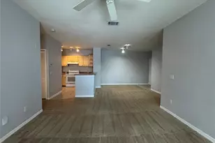 2729 Maitland Crossing Way, Orlando, FL 32810 - Photo 5