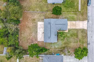 2821 Sweet Springs St, Deltona, FL 32738 - Photo 37