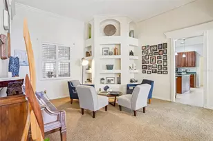 847 Cura Ct, Oakland, FL 34787 - Photo 5