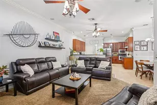 847 Cura Ct, Oakland, FL 34787 - Photo 9