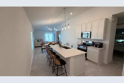 4207 Mountain Laurel Lane, Kissimmee, FL 34746 - Photo 5