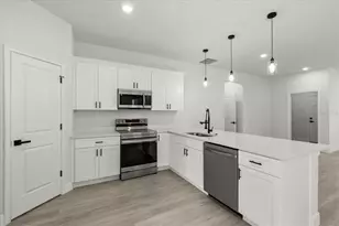 8100 N Tiny Lily Dr, Citrus Springs, FL 34434 - Photo 11