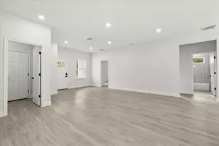 8100 N Tiny Lily Dr, Citrus Springs, FL 34434 - Photo 5