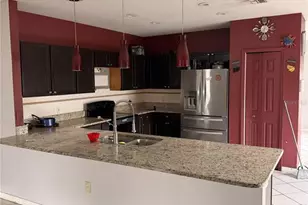 207 Redwood Bark Trail, Kissimmee, FL 34758 - Photo 3