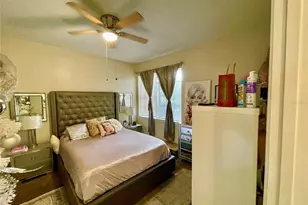 2624 Robert Trent Jones Dr, Orlando, FL 32835 - Photo 21