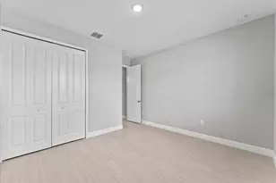 19105 Planetree St, Orlando, FL 32827 - Photo 25