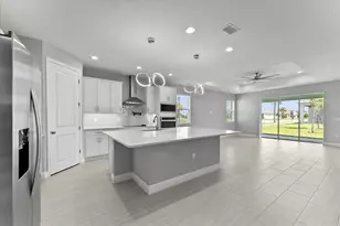 19105 Planetree St, Orlando, FL 32827 - Photo 9