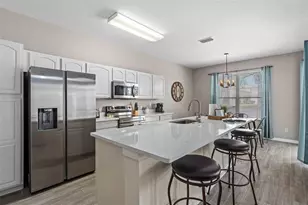 7768 Basnett Cir, Kissimmee, FL 34747 - Photo 11