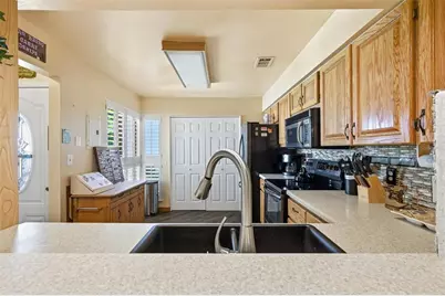 2921 Clubview Drive #5L6, Orlando, FL 32822 - Photo 9