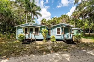 13377 S Indian River Dr, Jensen Beach, FL 34957 - Photo 9