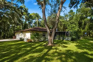 37600 Rolling Acres Rd, Lady Lake, FL 32159 - Photo 5