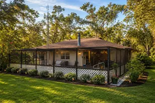 37600 Rolling Acres Rd, Lady Lake, FL 32159 - Photo 3