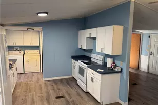 13218 Vivian Ln, Hudson, FL 34669 - Photo 11