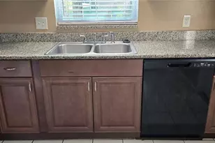 2530 Georgia Ave, Sanford, FL 32773 - Photo 7