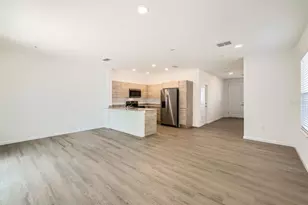 1209 Southstation Pl, Orlando, FL 32809 - Photo 13