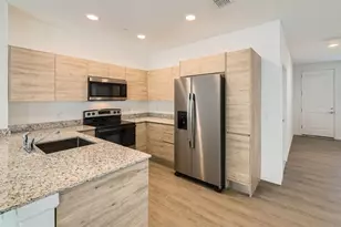 1209 Southstation Pl, Orlando, FL 32809 - Photo 9