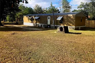 2820 Barnes St, Marianna, FL 32448 - Photo 3