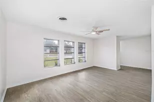 5833 Holmes Dr, Orlando, FL 32808 - Photo 3