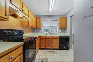 9504 Darien Ave, Orlando, FL 32817 - Photo 7