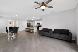 32597 Canyonlands Dr, Wesley Chapel, FL 33543 - Photo 15