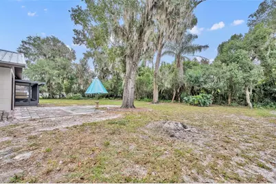 1240 W Voorhis Avenue, Deland, FL 32720 - Photo 27