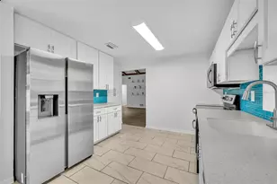 1240 W Voorhis Ave, Deland, FL 32720 - Photo 11