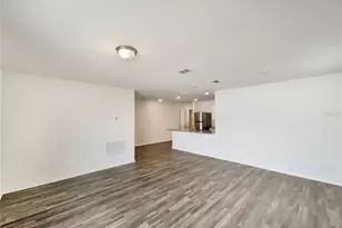 305 Camellia Ct, Kissimmee, FL 34759 - Photo 3