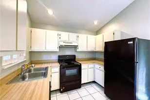 153 Becky Thatcher Ct, Orlando, FL 32828 - Photo 11