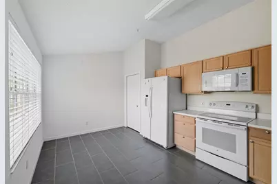 6029 Lake Pointe Drive #202, Orlando, FL 32822 - Photo 9