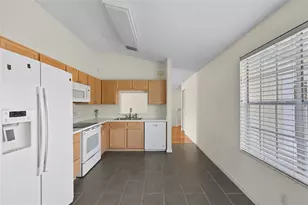 6029 Lake Pointe Dr, Orlando, FL 32822 - Photo 11