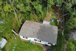 231 Tropic Ave, Satsuma, FL 32189 - Photo 3